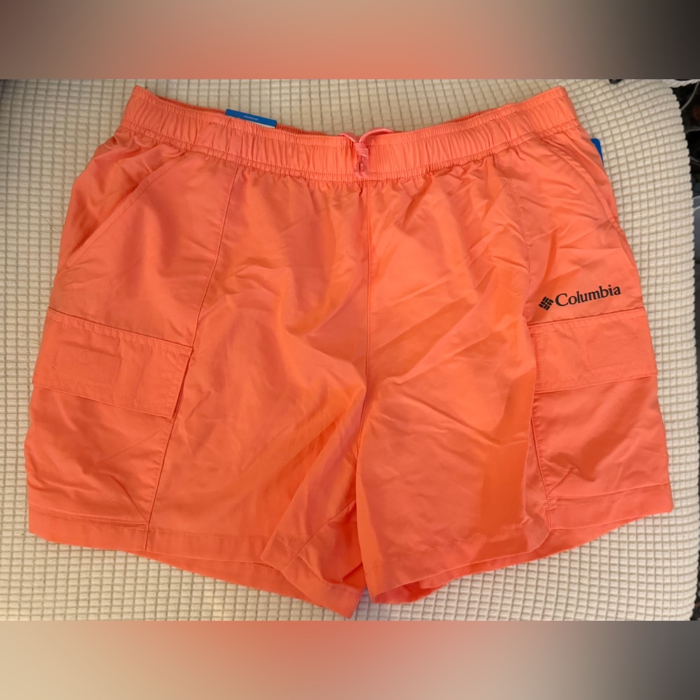 NWT Columbia Coral Relaxed Fit Court Shorts | Size Medium
